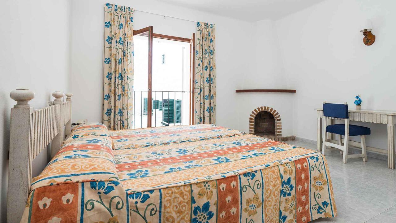 Hostal San Francisco Cala d'Or  Bagian luar foto