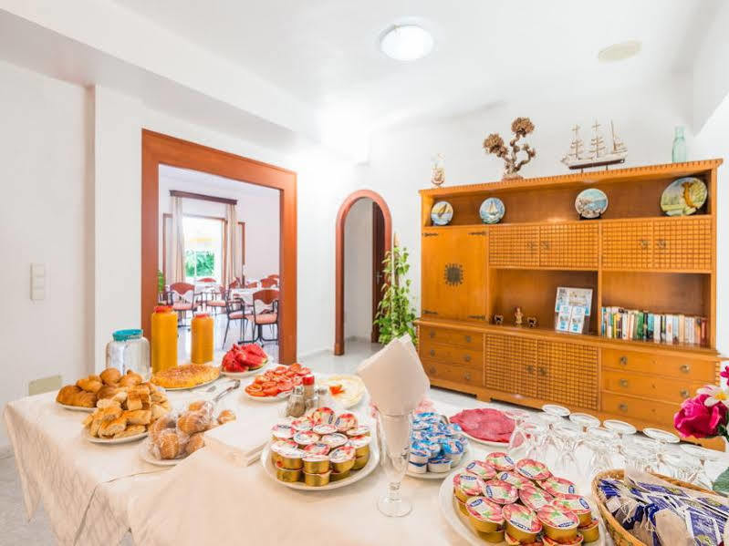 Hostal San Francisco Cala d'Or  Bagian luar foto