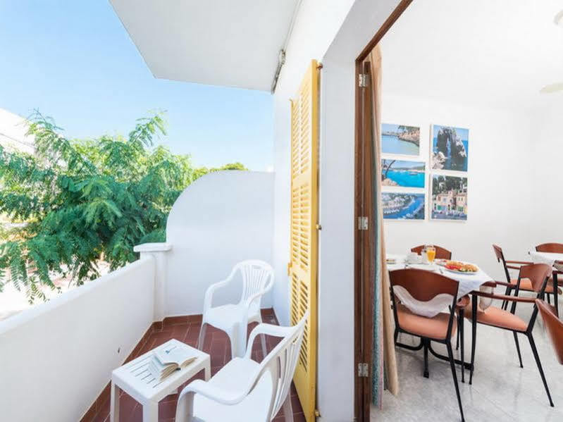 Hostal San Francisco Cala d'Or  Bagian luar foto