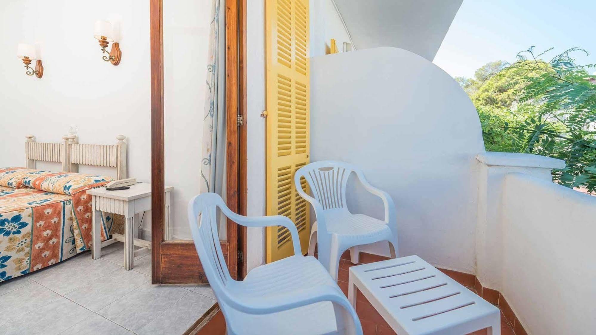 Hostal San Francisco Cala d'Or  Bagian luar foto